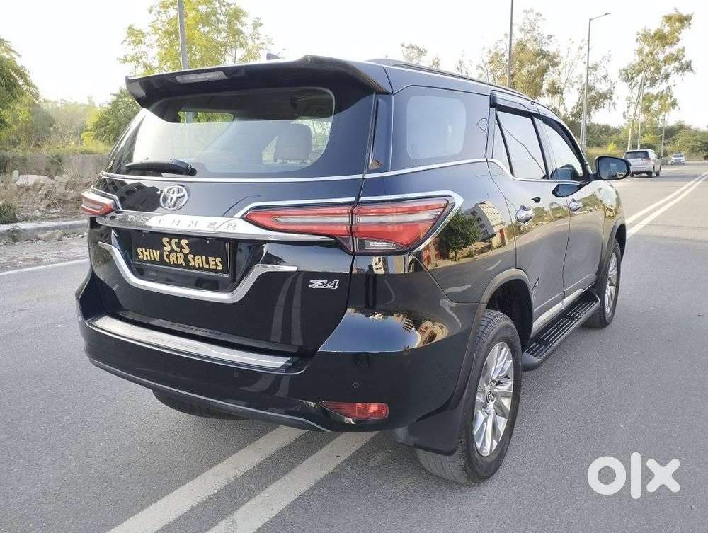 Toyota Fortuner 4x4 At 2.8 Diesel, 2022, Diesel