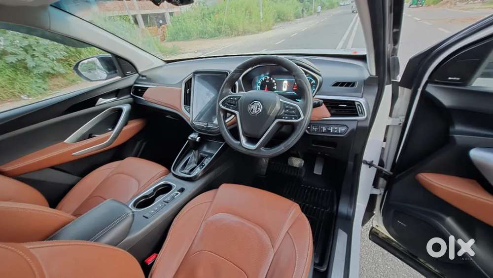 Mg Hector Plus 1.5 Sharp Turbo Cvt 6 Str, 2021, Petrol
