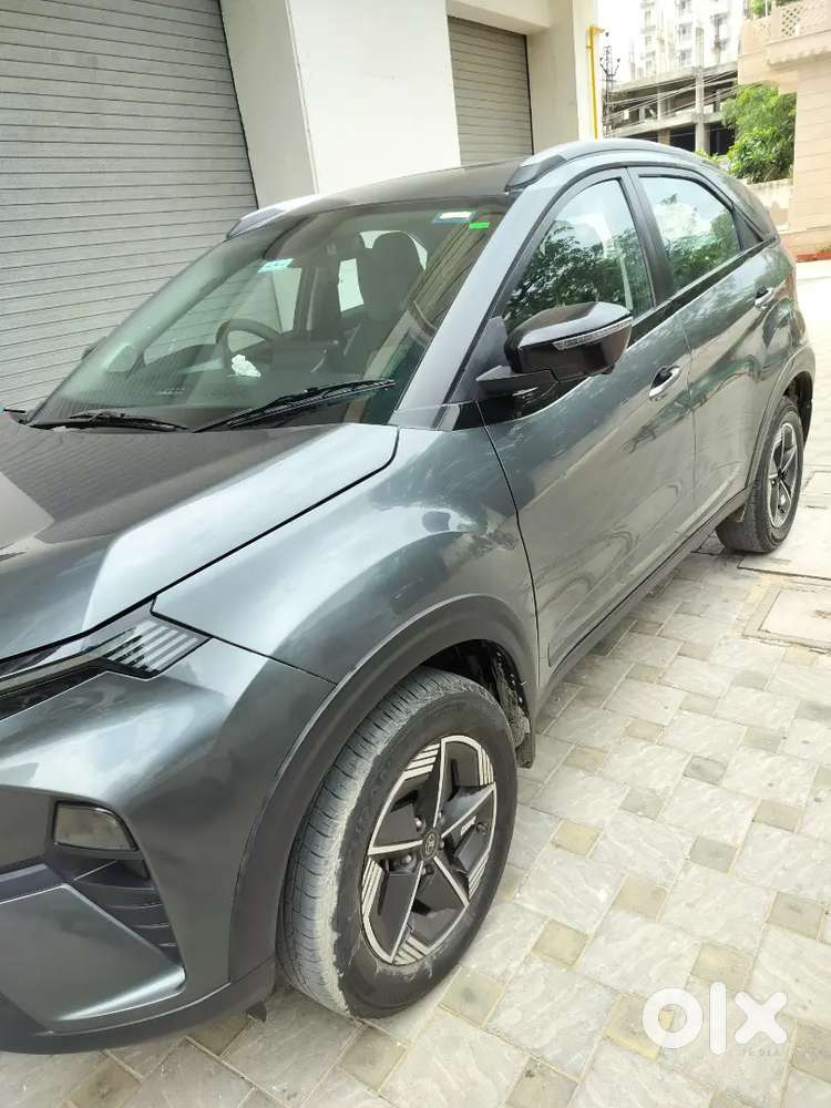 Tata Nexon 2024 Petrol Well Maintained