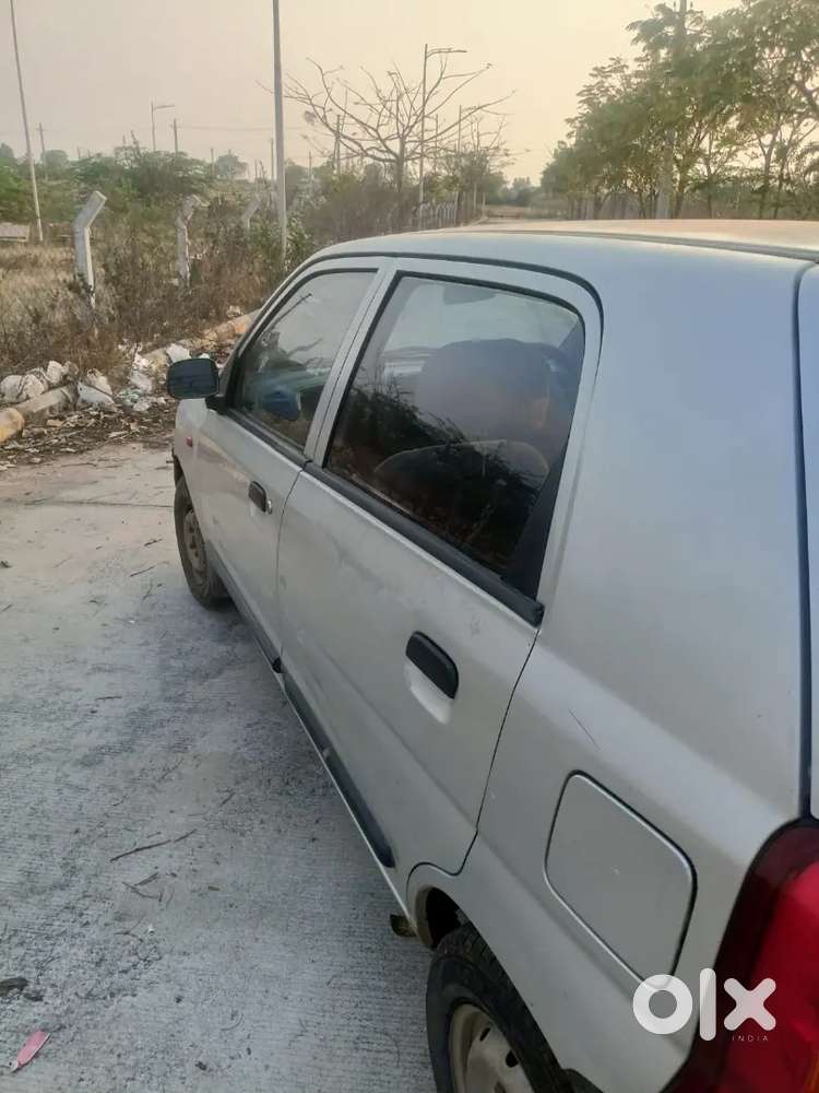 Alto 800 Lxi
2004 Model 
90% Tyres
78353 Km Driven 
Milage - 18 Kmpl