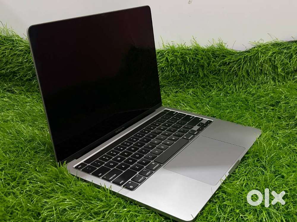 Apple MacBook Pro 13 2020 M1 8GB 256GB-6 Month Warranty-DACBY
