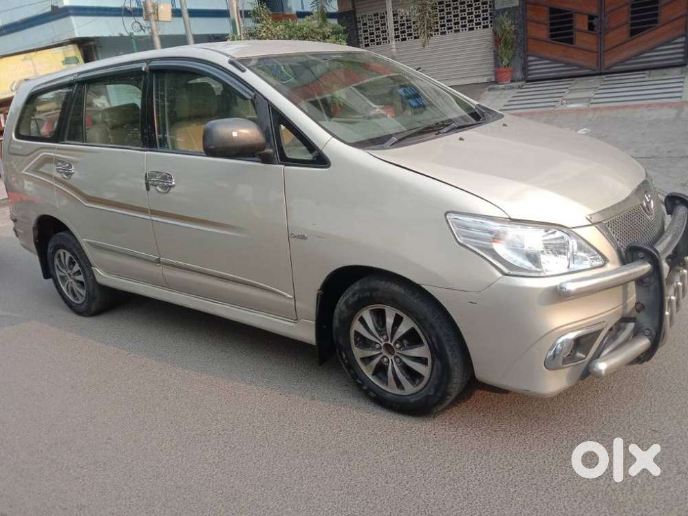 Toyota Innova 2009-2011 2.5 E 8 Str, 2007, Diesel