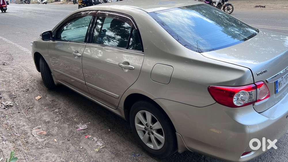 2011 Toyota Corolla Altis