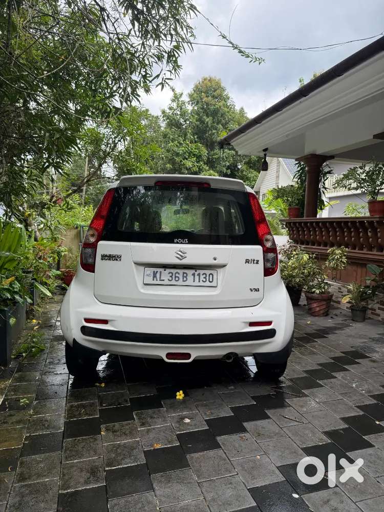 Maruti Suzuki Ritz 2010 Petrol Well Maintained
Low Kilometre Neat Used