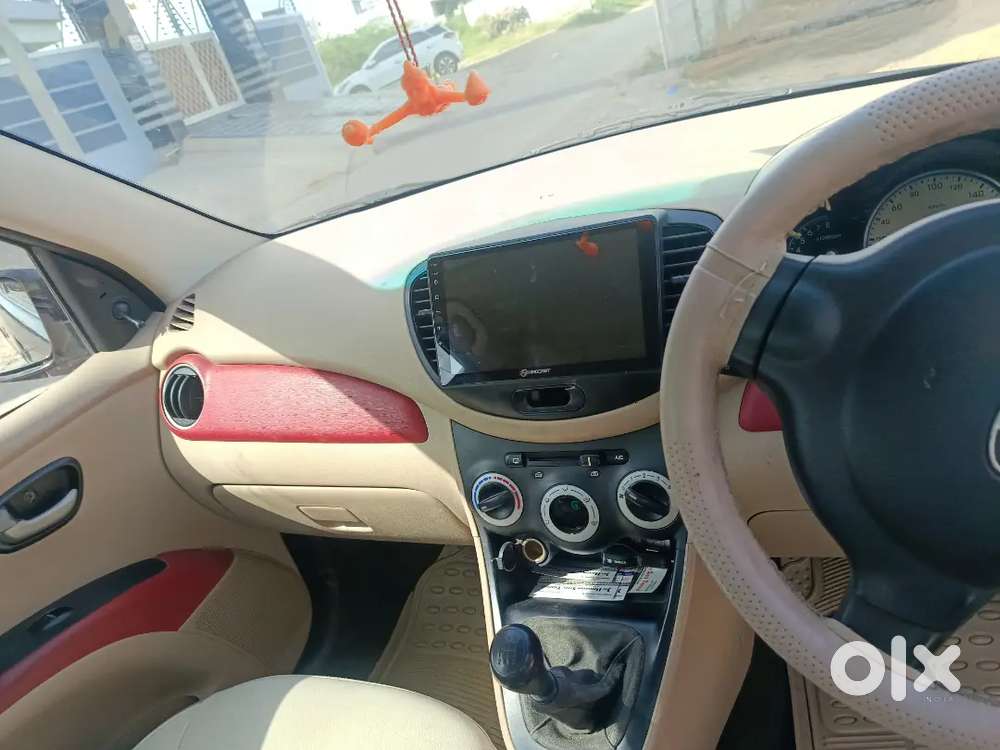 Hyundai Grand I10 Sportz 2010