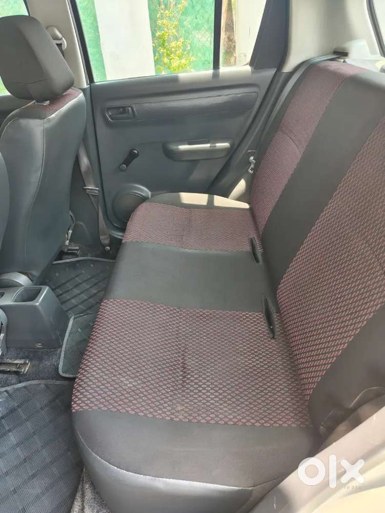 Maruti Suzuki Swift Lxi 2010 Bsiv