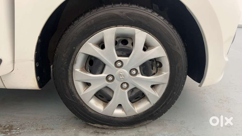 Hyundai Grand I10 1.2 Kappa Sportz, 2015, Petrol
