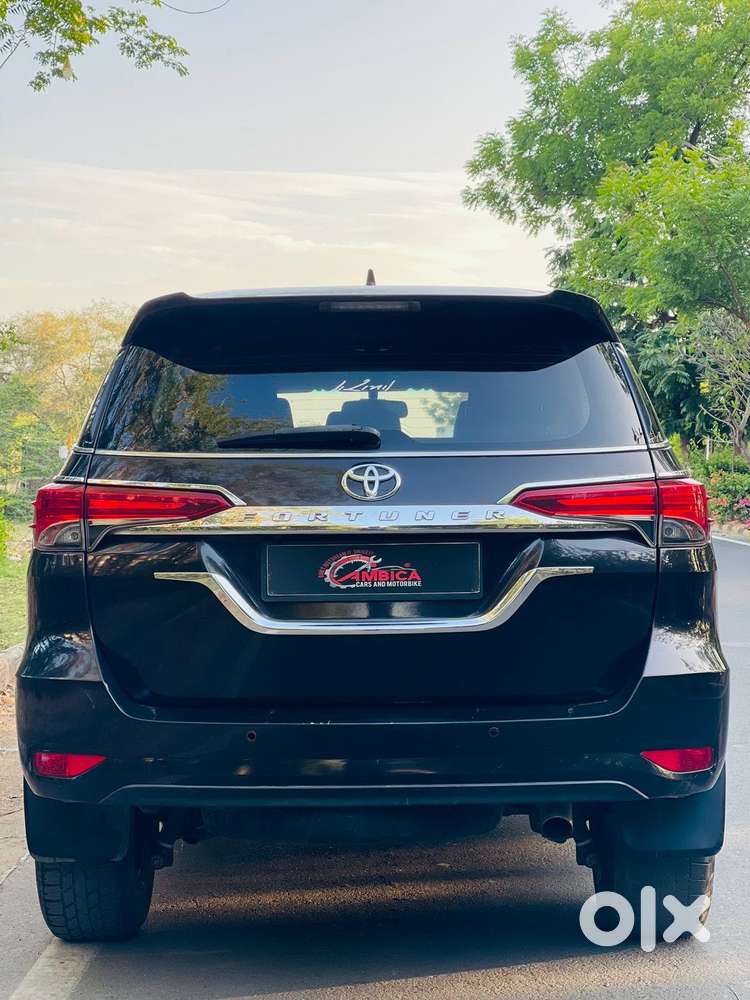 Toyota Fortuner 4x2 At 2.8 Diesel, 2019, Diesel