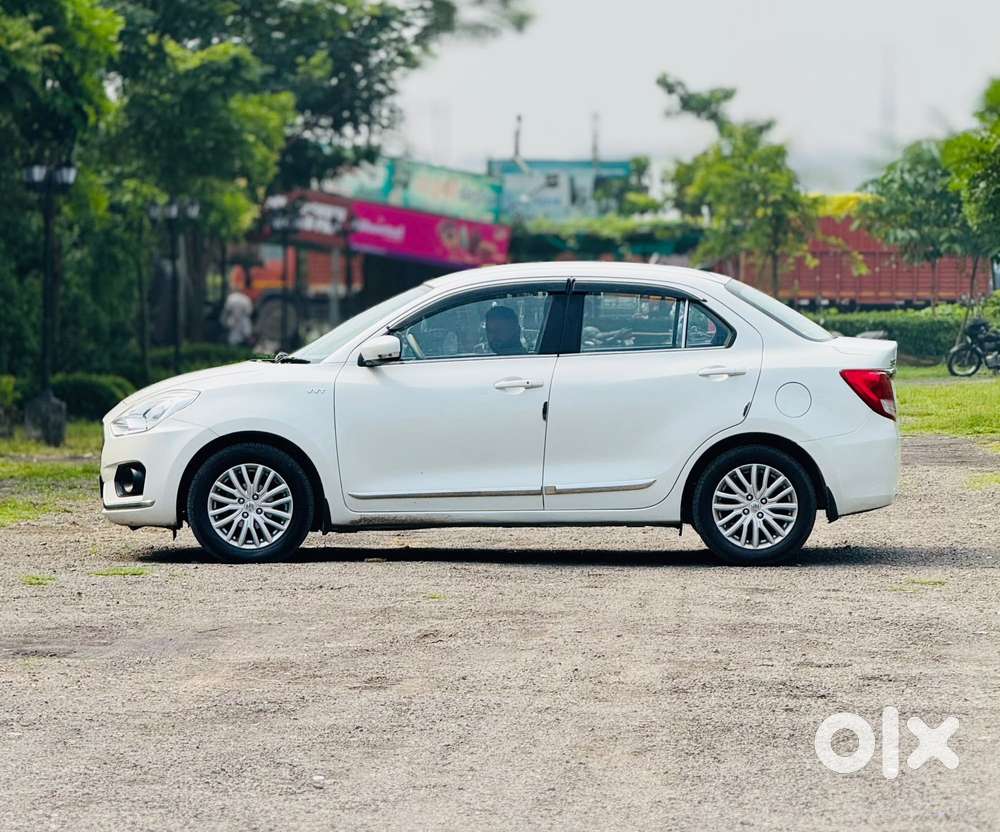 Maruti Suzuki Dzire 1.2 Zxi, 2018, Cng & Hybrids
