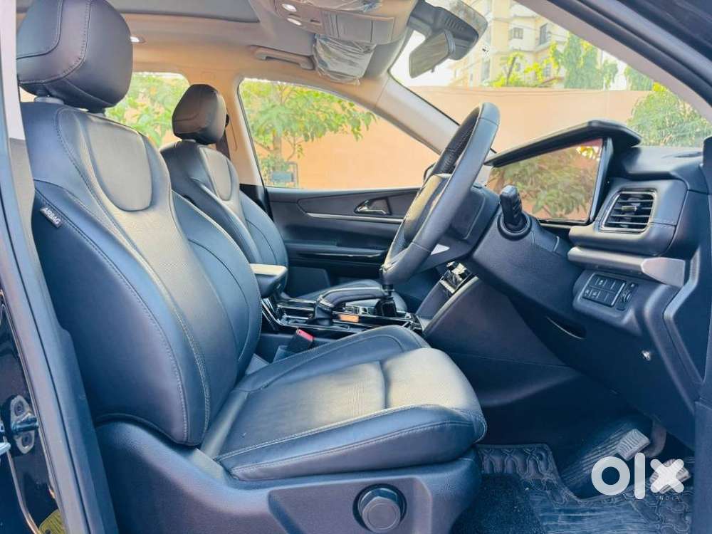 Mahindra Xuv700, 2025, Diesel