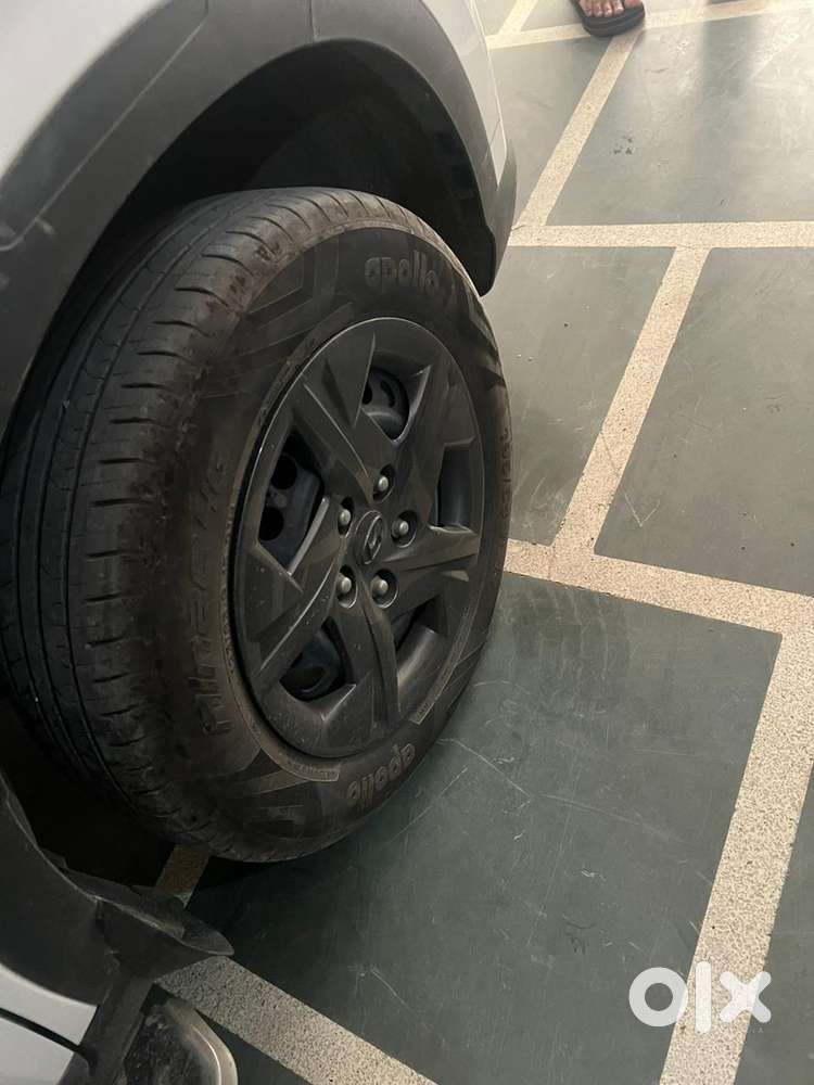 Hyundai Venue Petrol 2024