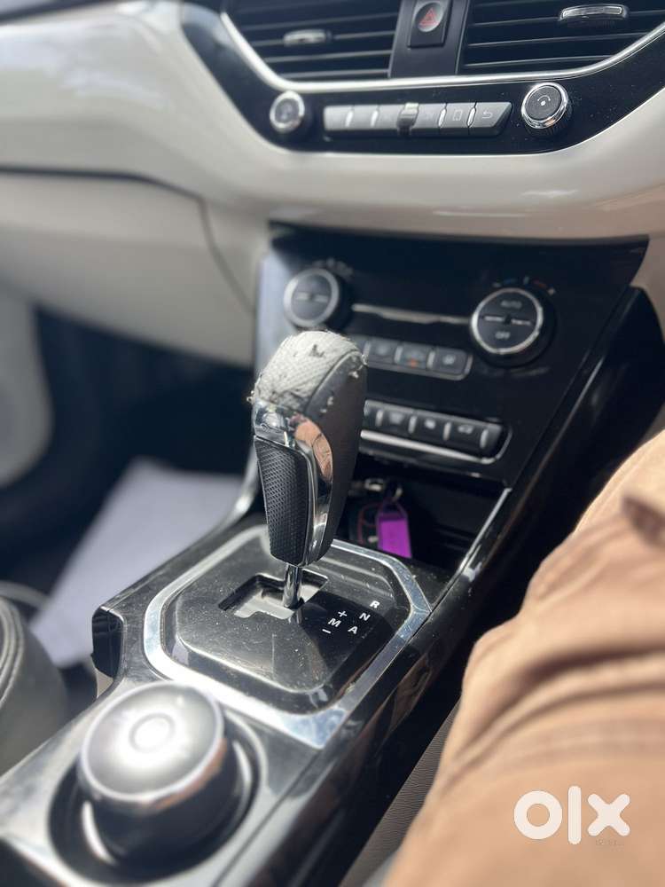 Tata Nexon 1.2 Revotron Xza Plus, 2020, Petrol