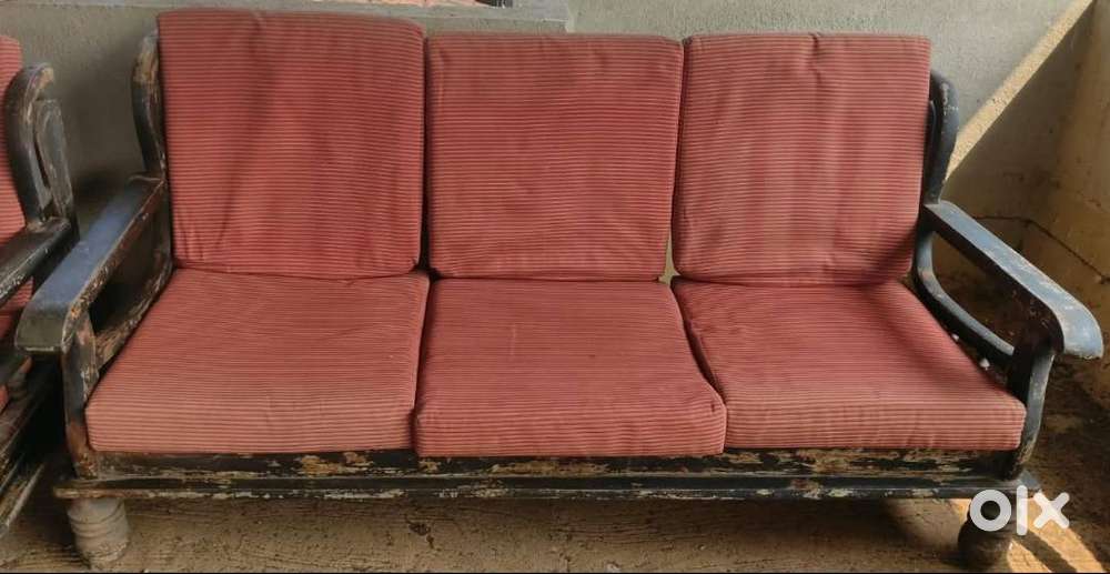 Wooden 5 Seater Sofa Set for Sale