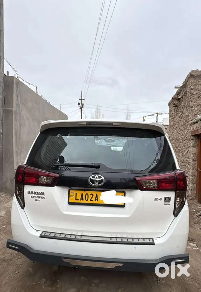 Toyota Innova Crysta 2025 Diesel 39600 Km Driven