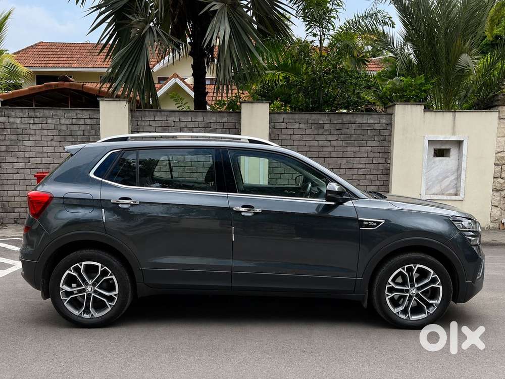 Skoda Kushaq 1.0 Tsi Style At, 2022, Petrol