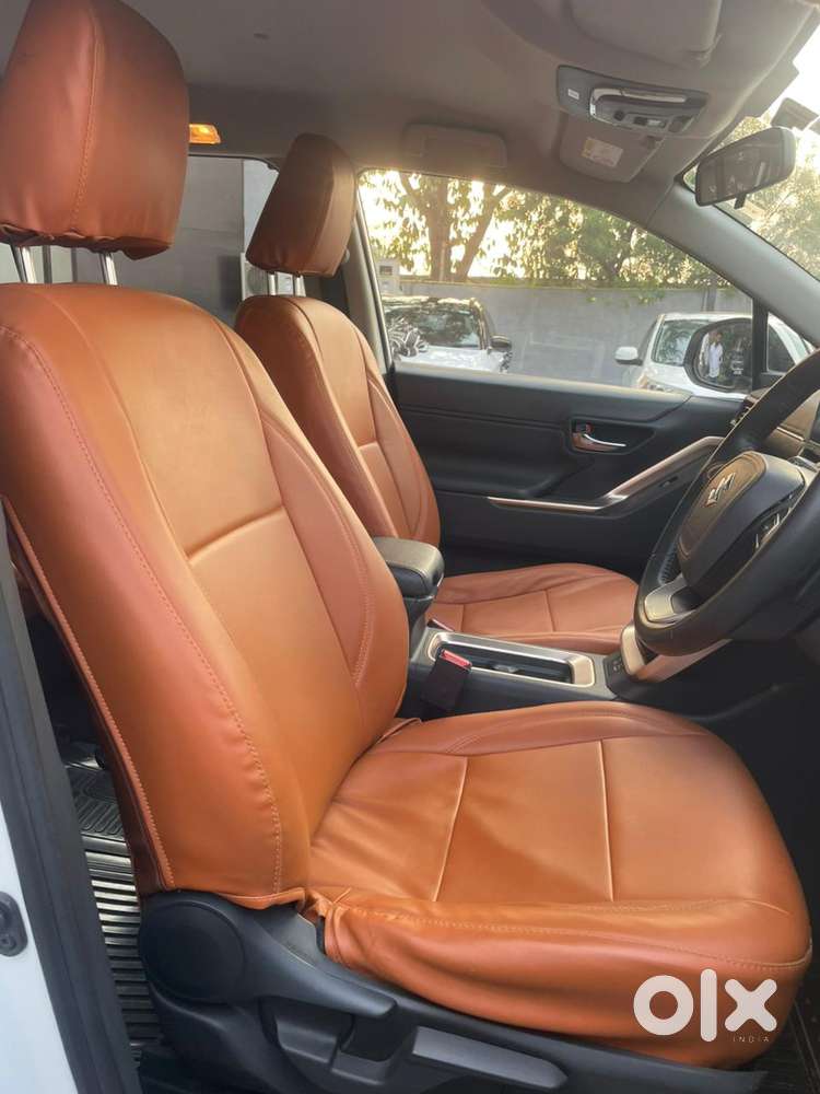 Maruti Suzuki Invicto Zeta Plus 7str, 2025, Petrol
