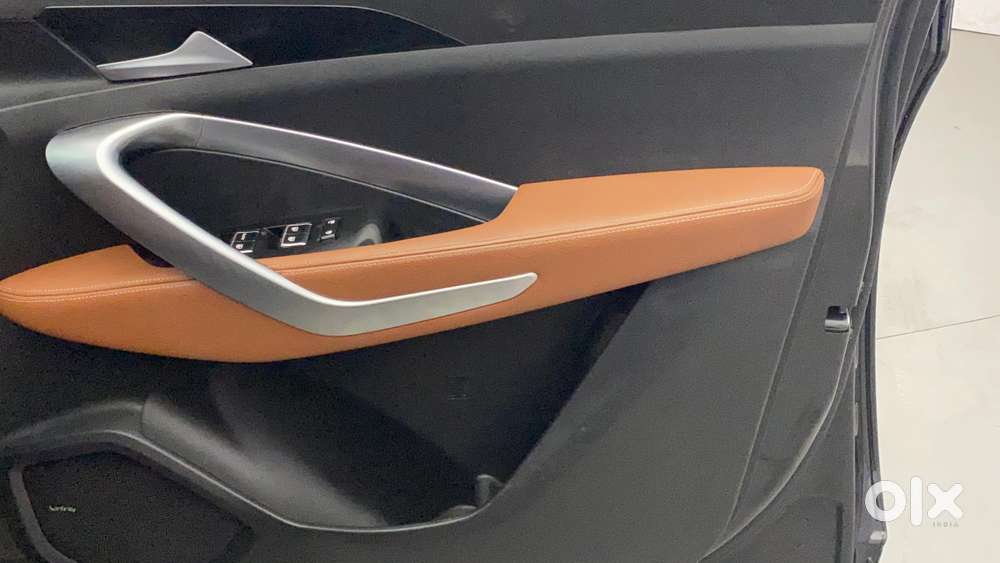 Mg Hector Plus 1.5 Hybrid Sharp Turbo 6 Str, 2021, Petrol