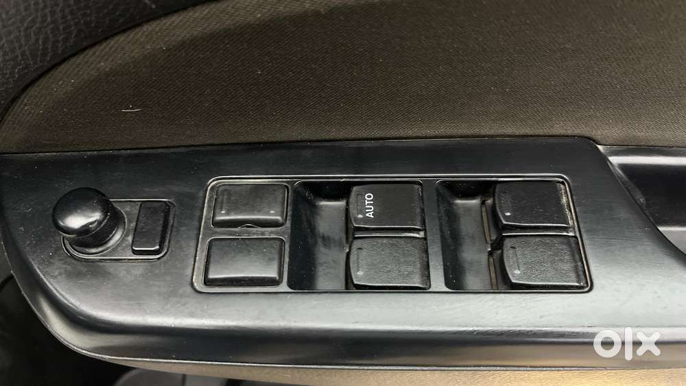Maruti Suzuki Swift Vxi, 2016, Petrol