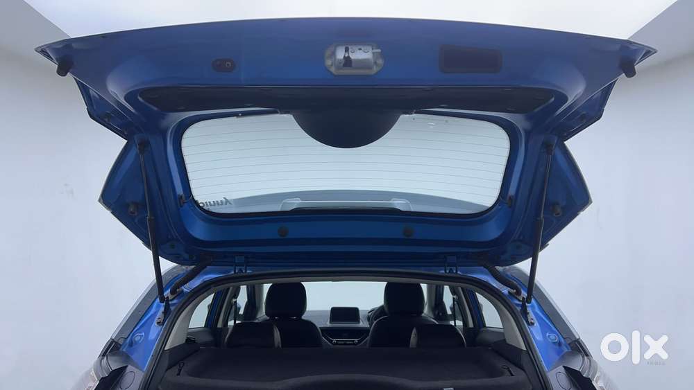 Tata Nexon 1.2 Revotron Xz Plus Dual Tone, 2018, Petrol