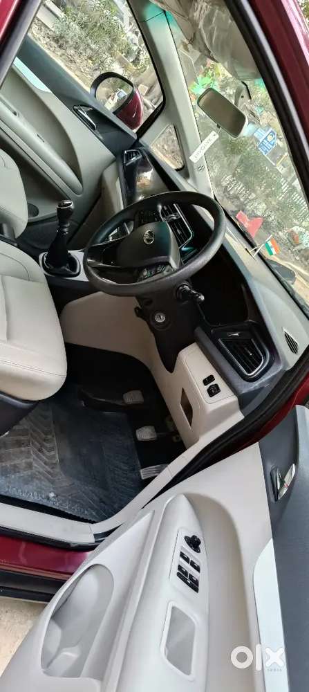 Mahindra Marazzo