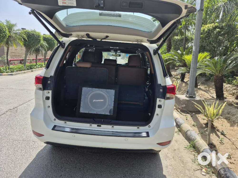 Fortuner Petrol Excellent Condition