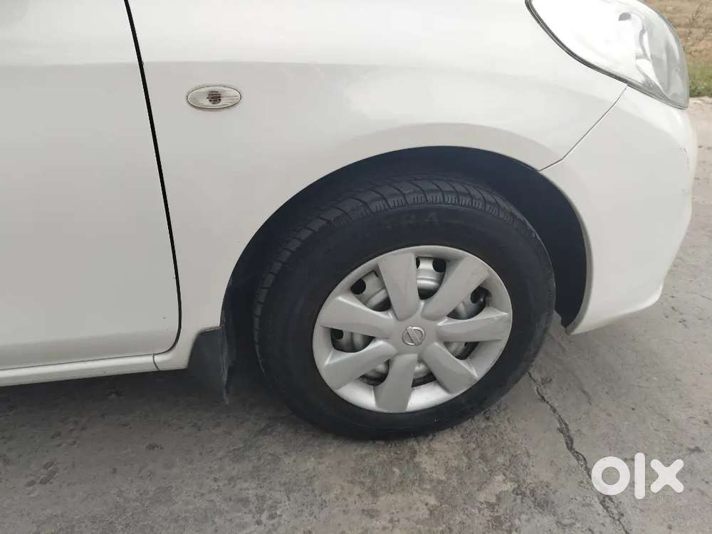 Nissan Sunny 2011 Petrol Manual