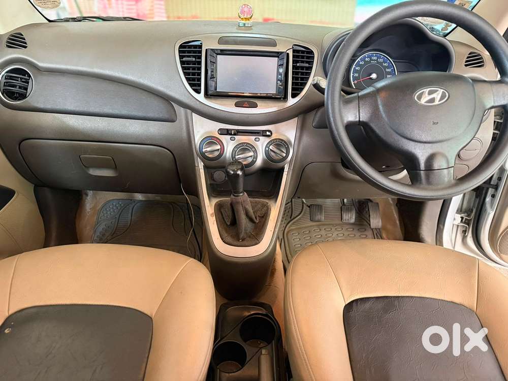 Hyundai I10 2011 Km Driven