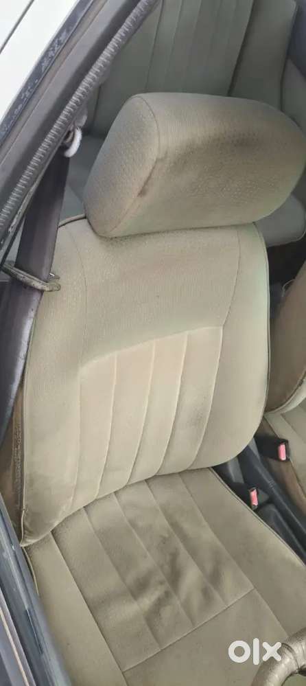 Maruti Suzuki Esteem 1994