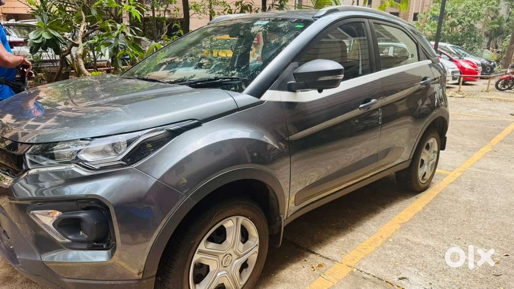 2023 Tata Nexon Xm  Petrol  Manual  5,116 Km  1st Owner 360camera
