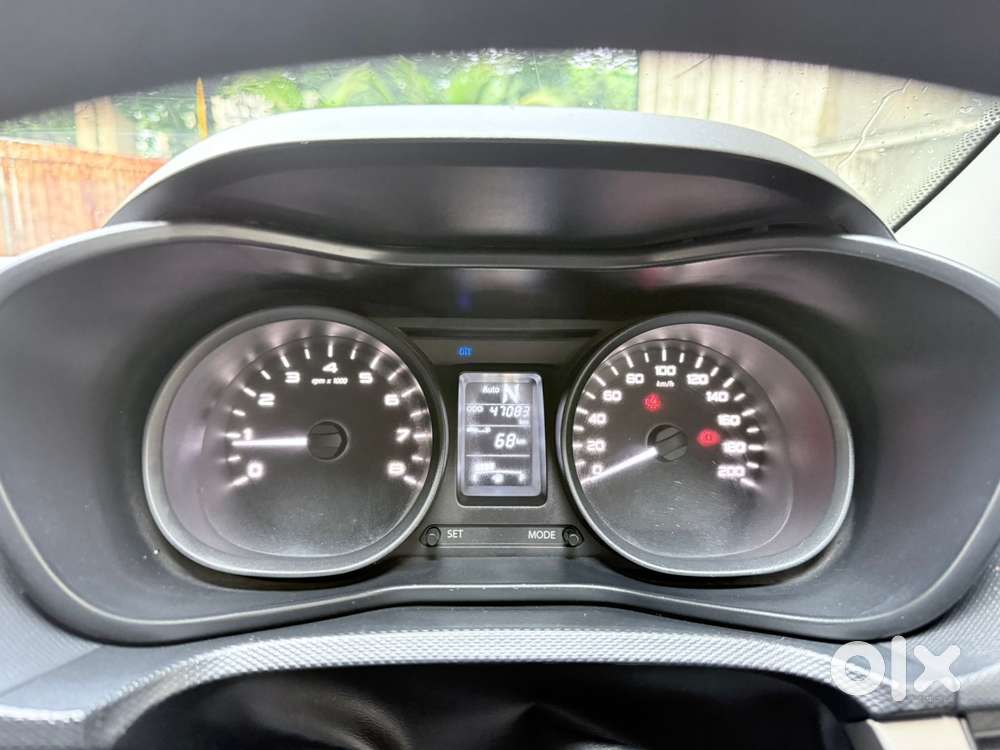 Tata Nexon 1.2 Revotron Xma Amt (s), 2019, Petrol
