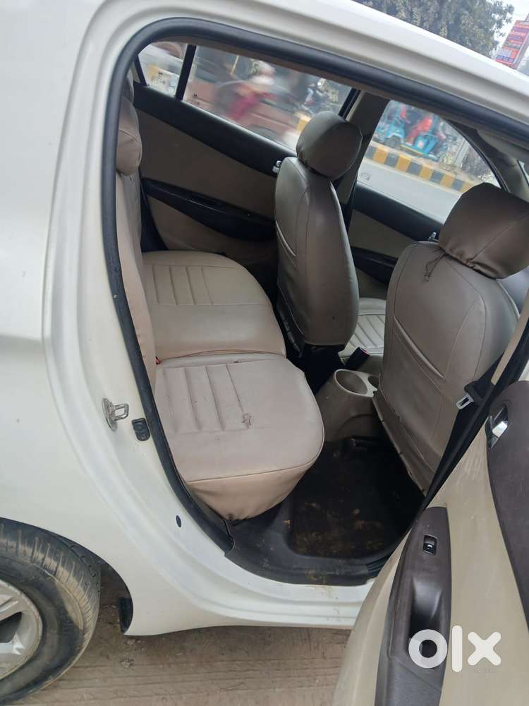 Hyundai I20 2009-2011 Asta, 2011, Cng & Hybrids