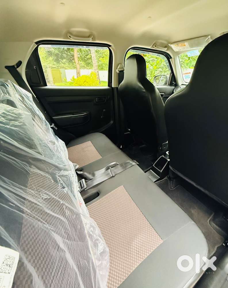 Maruti Suzuki S-presso Vxi, 2023, Petrol