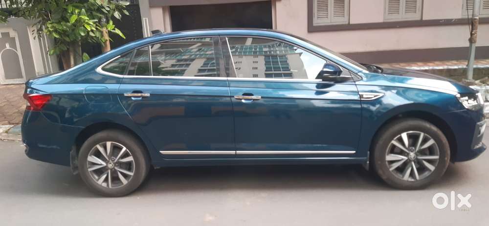 Skoda Slavia 1.0 Tsi Style At, 2024, Petrol
