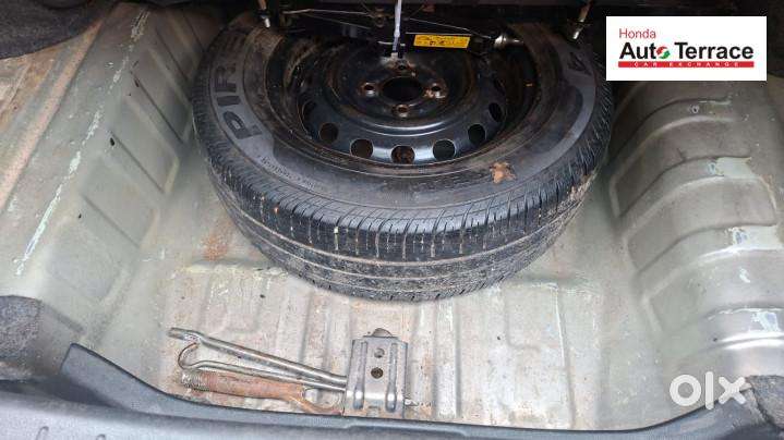 Nissan Sunny 2014-2016 Xl, 2012, Petrol