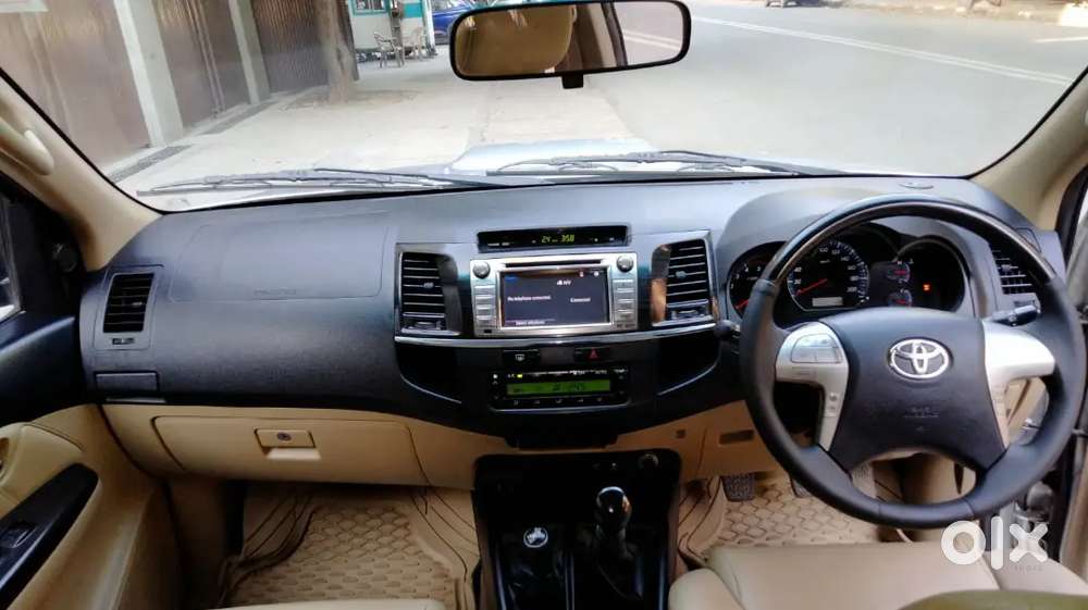 Toyota Fortuner Legender 2014