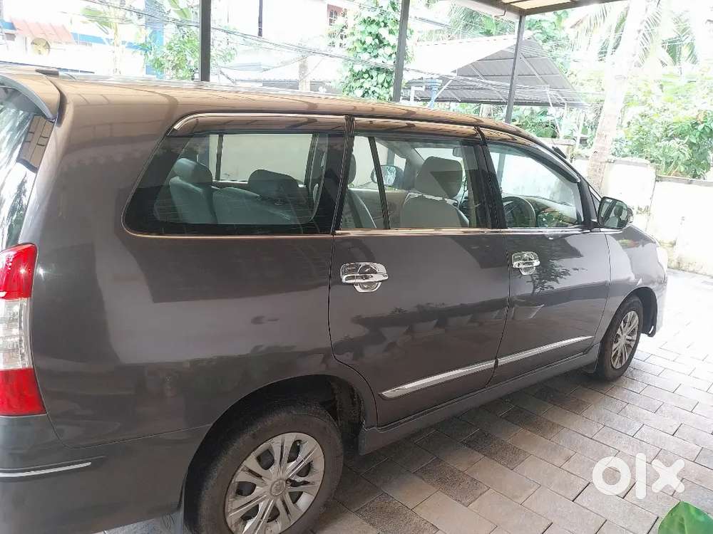 Toyota Innova 2.5 G 2011