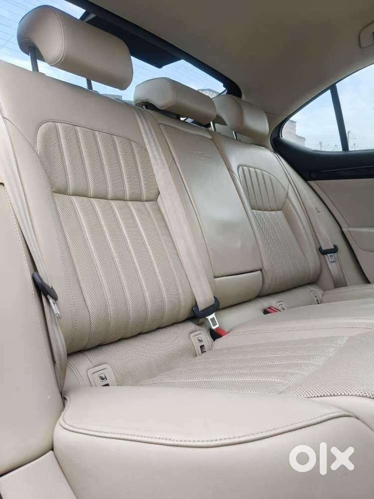 Skoda Superb Lk 1.8 Tsi At, 2016, Petrol