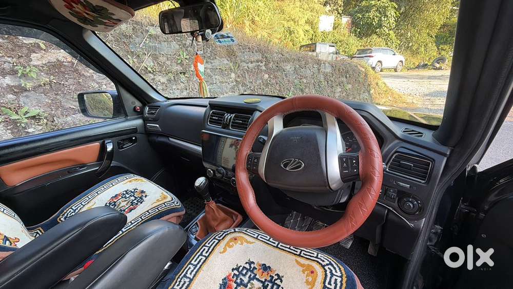 Mahindra Scorpio Diesel 2015