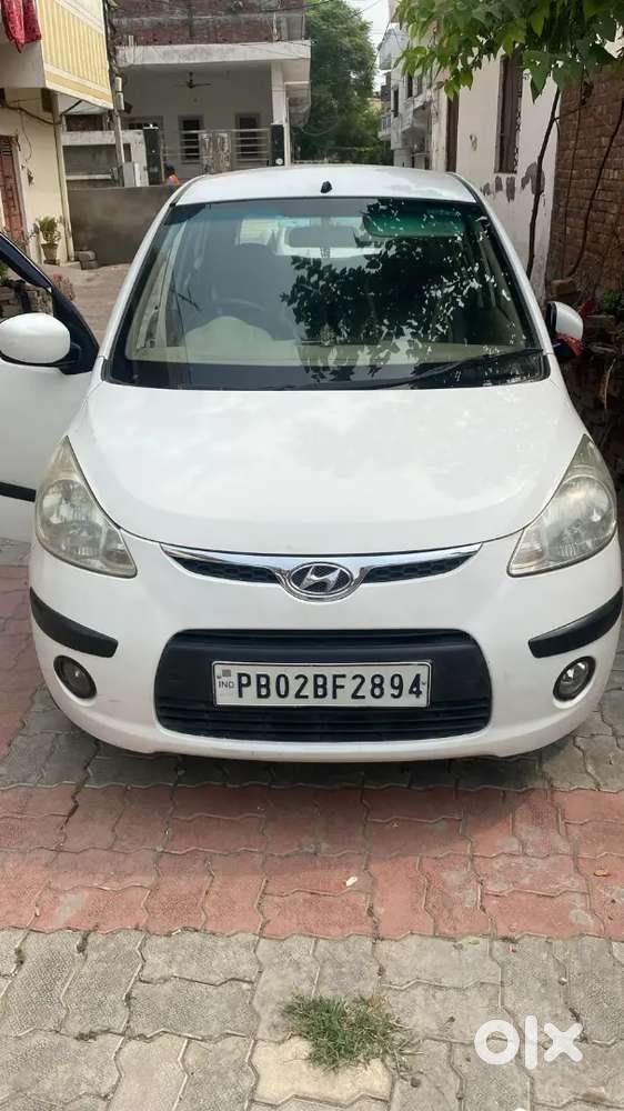 Hyundai I10 2009 Petrol 70000 Km Driven