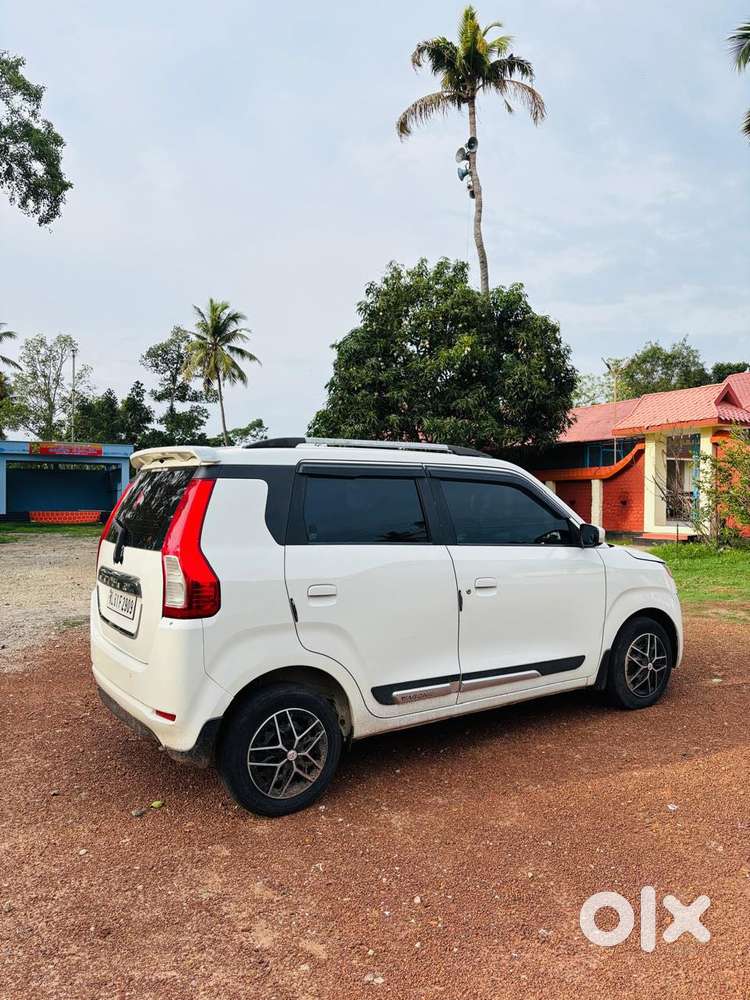 Maruti Suzuki Swift 1.3 Zxi, 2021, Petrol