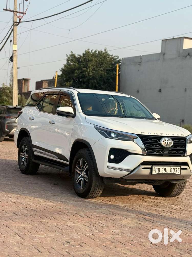 Toyota Fortuner 4x2 At 2.8 Diesel, 2023, Diesel