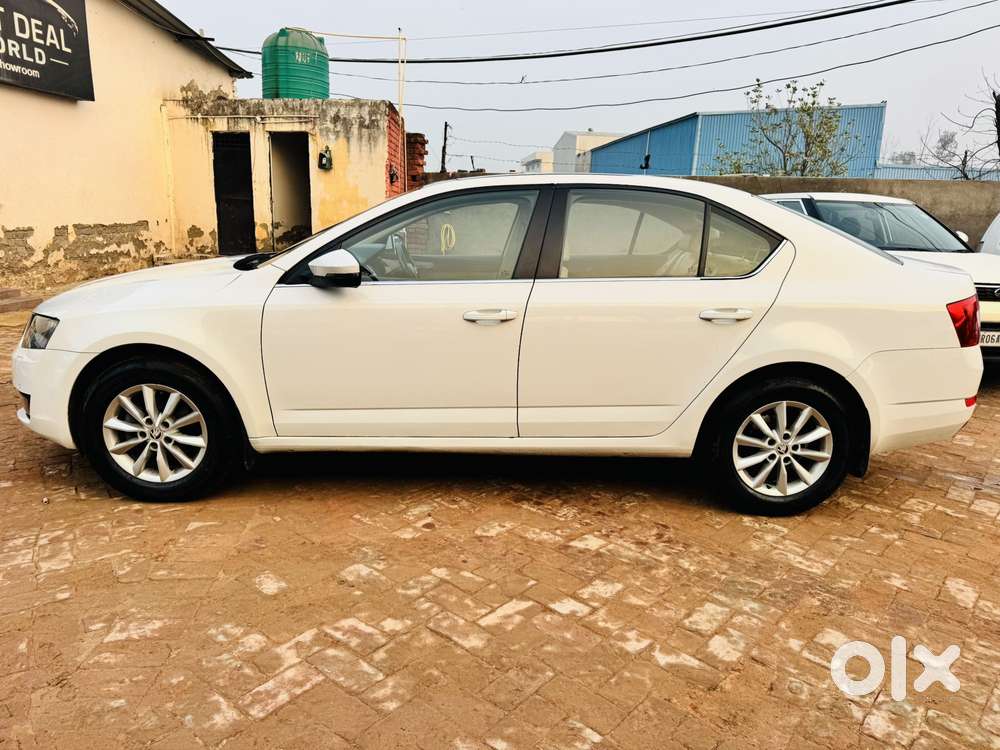 Skoda Octavia 2013-2017 Style Plus 2.0 Tdi At, 2016, Diesel