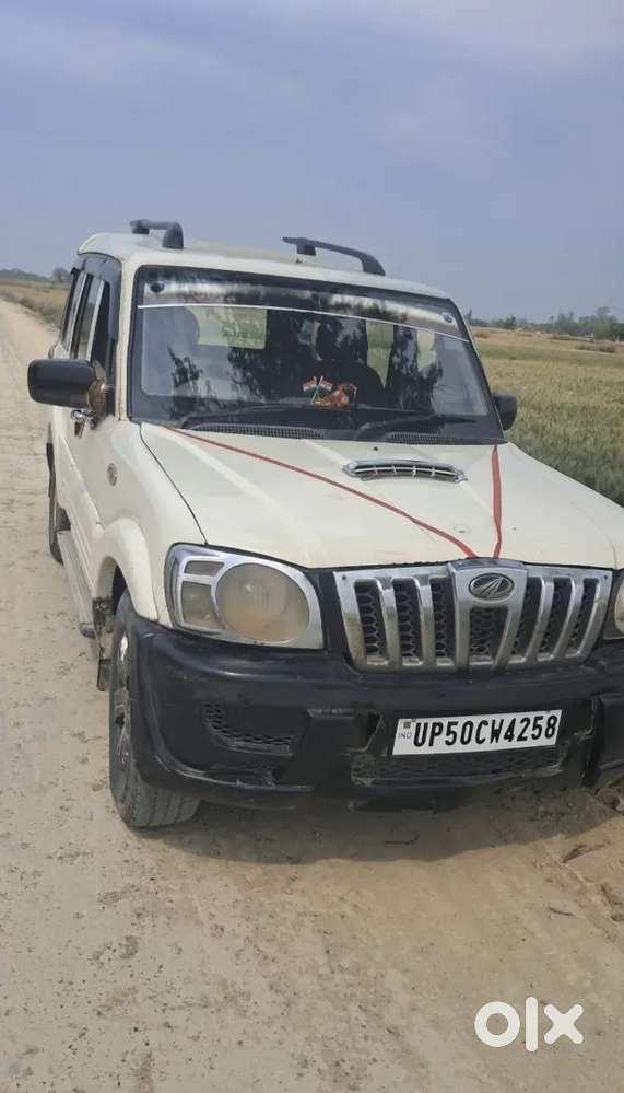 Mahindra Scorpio Classic 20041 Diesel 130000 Km Driven