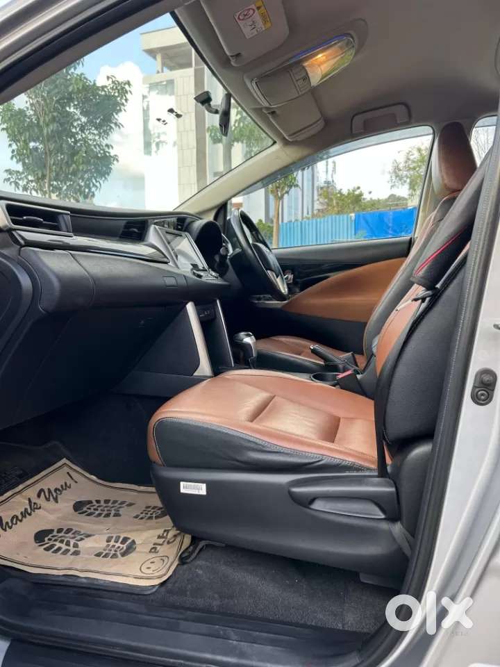 Toyota Innova Crysta 2.8 Zx At 7 Seater, 2019, Diesel