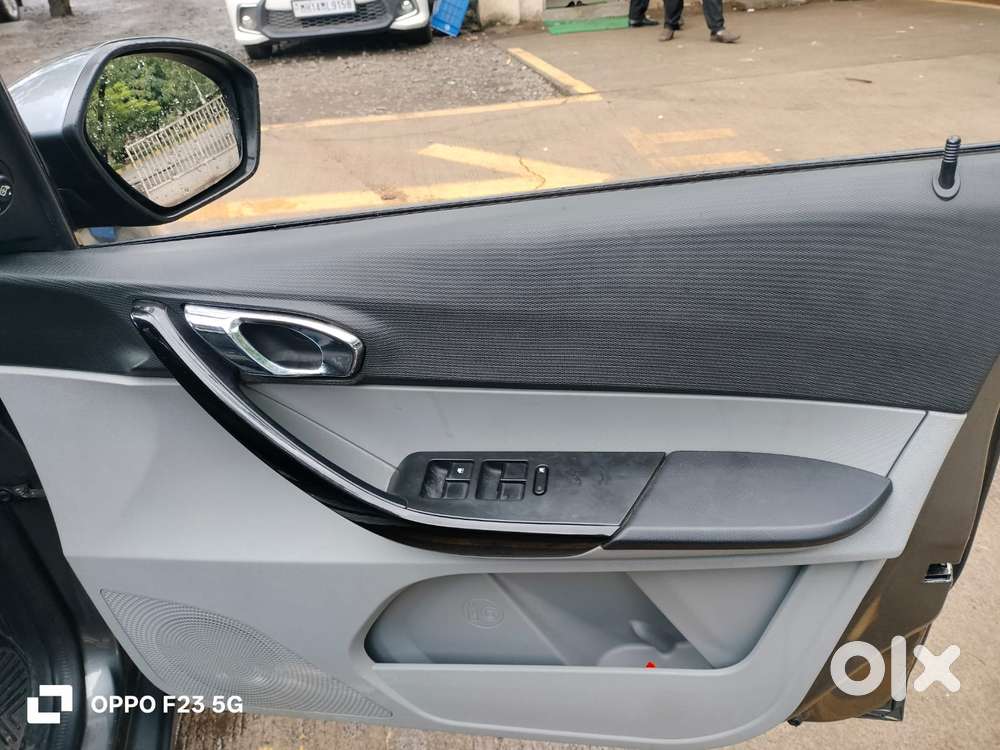 Tata Tiago 1.2 Revotron Xza, 2020, Petrol