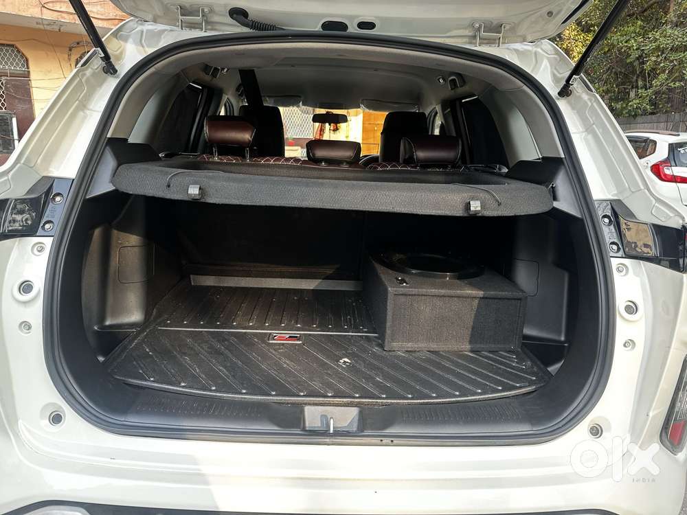 Maruti Suzuki Grand Vitara 1.5 Sigma Smart Hybrid, 2025, Petrol