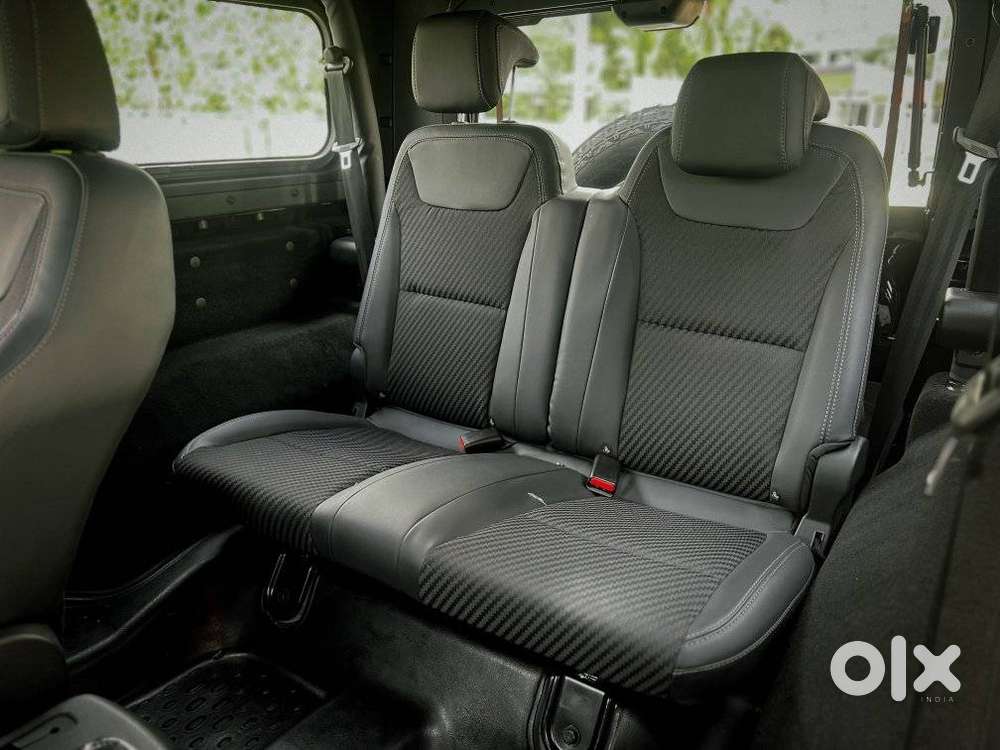 Mahindra Thar Lx P At 4wd 4s Ht, 2022, Petrol