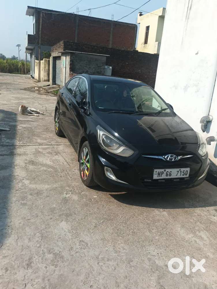 Hyundai Fluidic Verna 2013 Diesel 90000 Km Driven