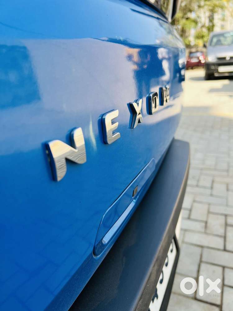 Tata Nexon Amt Xza Plus, 2022, Cng & Hybrids