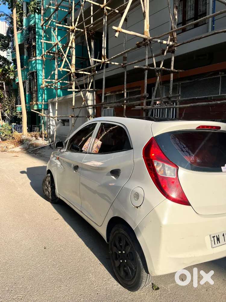 Hyundai Eon 2016 Petrol Well Maintained